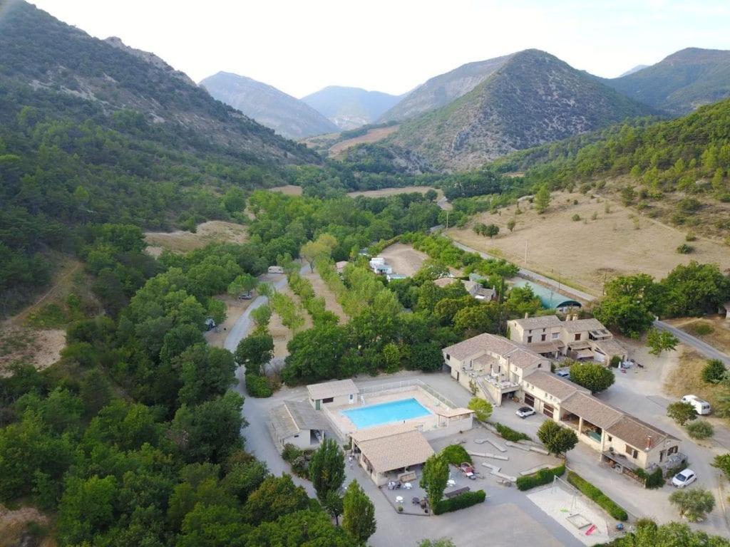Camping Le Chambron Condorcet Kültér fotó
